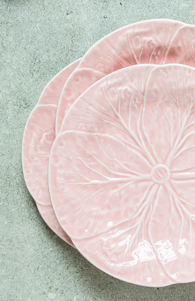 Decorative ceramic plates